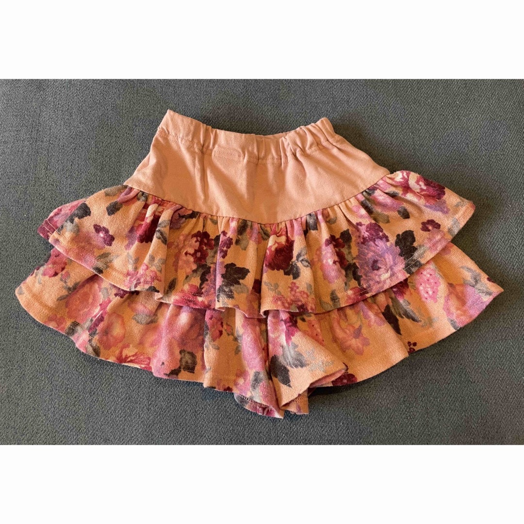 ANNA SUI mini(アナスイミニ)のANNA SUI mini アナスイミニ　花柄フリルキュロット　スカート　130 キッズ/ベビー/マタニティのキッズ服女の子用(90cm~)(スカート)の商品写真