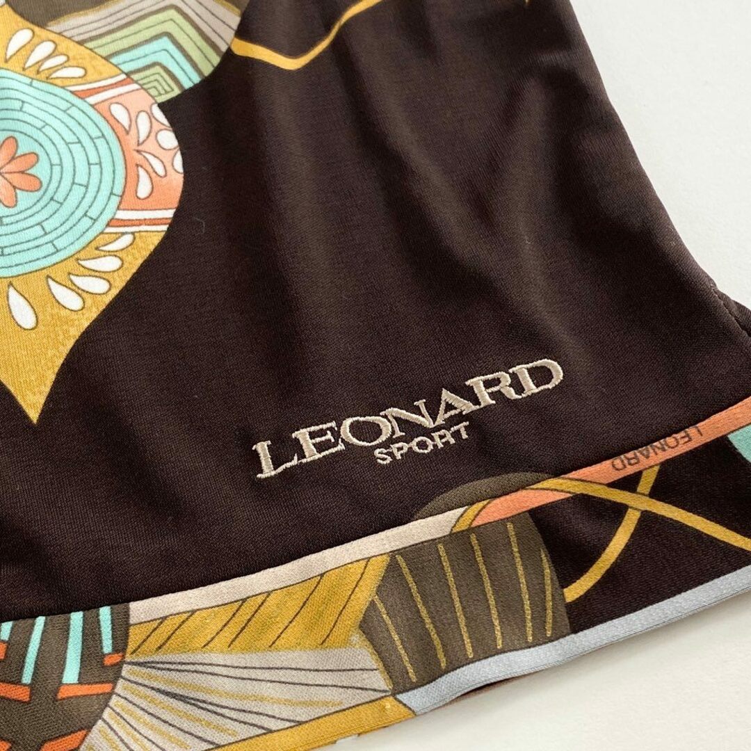 LEONARD(レオナール)の10b5 大きいサイズ LEONARD SPORT レオナール 5分袖 Tシャツ カットソー 伸縮ストレッチ素材 44 ブラウン ポリエステル100％ レディース レディースのトップス(カットソー(半袖/袖なし))の商品写真