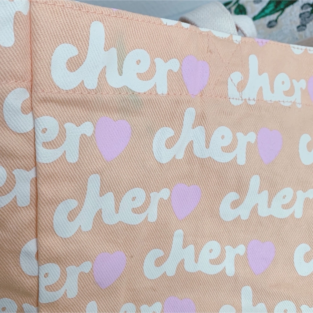 Cher(シェル)のムック本　Cherシェル　桃色キャンバスバッグ　 トートバック　A4サイズ可能！ レディースのバッグ(トートバッグ)の商品写真