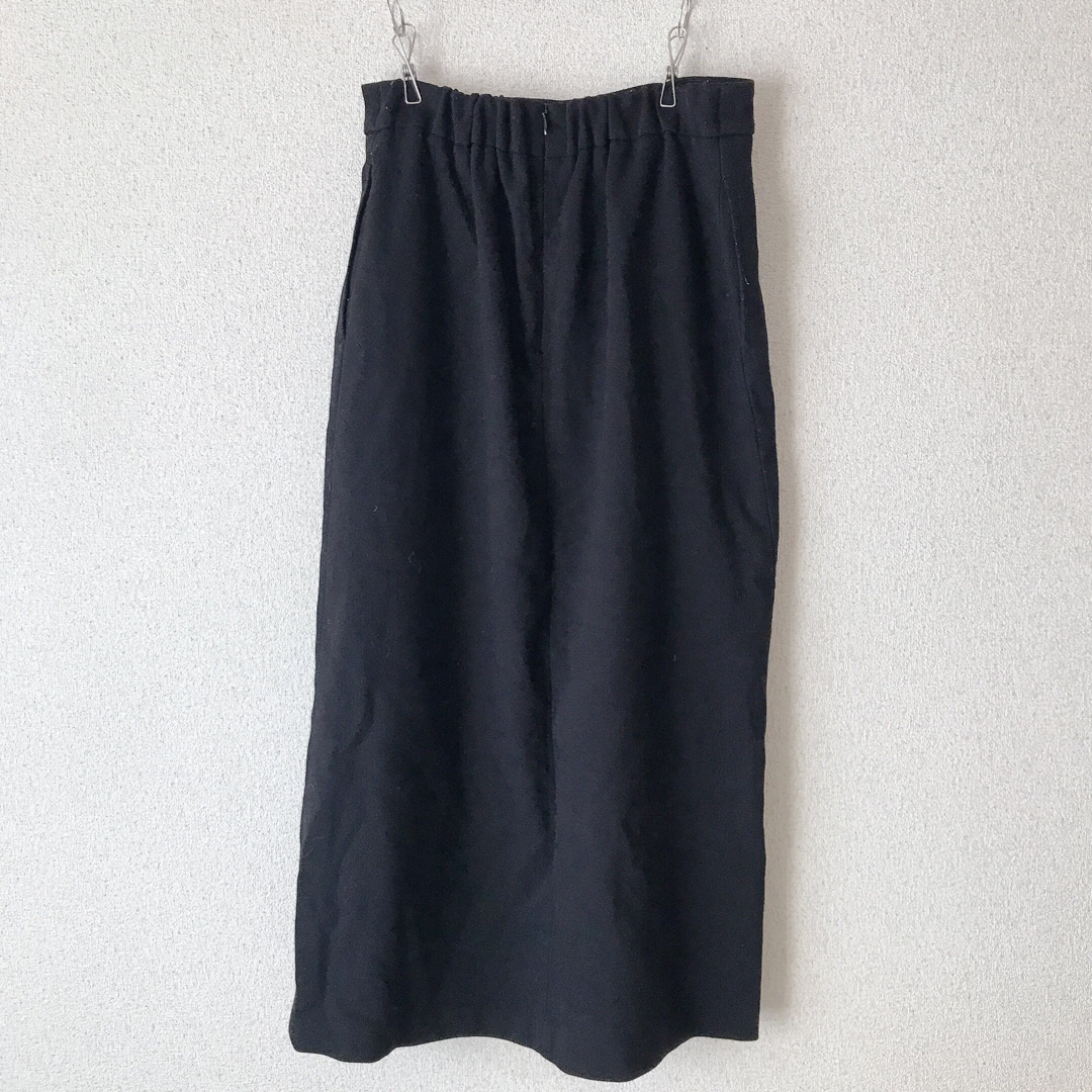 AuieF(アウィーエフ)の美品 AuieF フロントボタン ウールライク スカート ロングスカート　黒　M レディースのスカート(ロングスカート)の商品写真