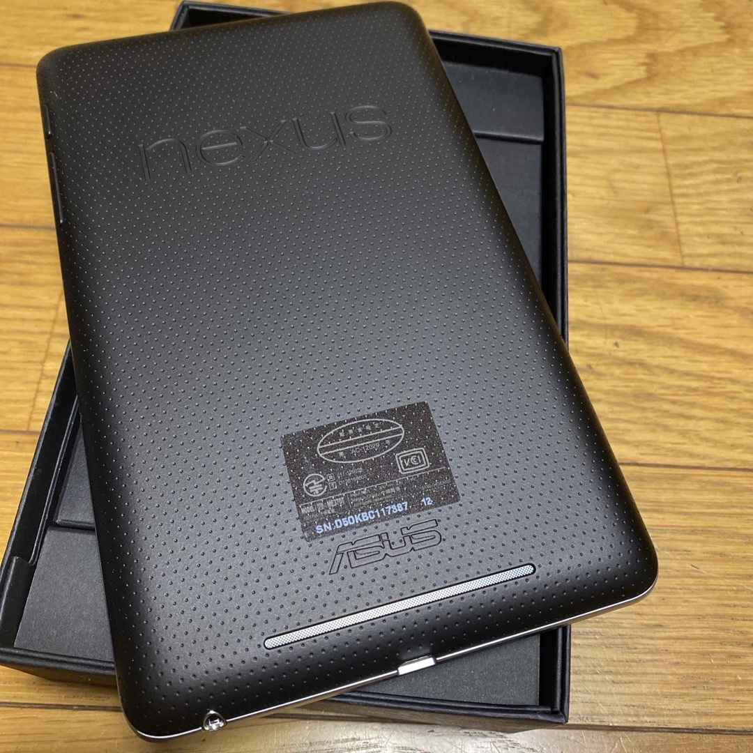 Google Nexus(グーグルネクサス)のNexus 7 Asus スマホ/家電/カメラのPC/タブレット(タブレット)の商品写真