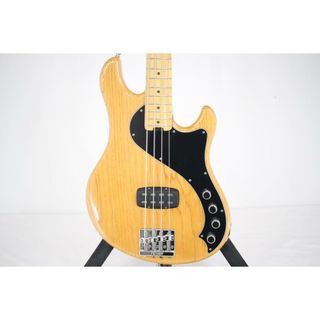 フェンダー(Fender)のＦＥＮＤＥＲ　ＡＭＥＲＩＣＡＮ　ＤＥＬＵＸＥ　ＤＩＭＥＮＳＩＯＮ　ＢＡＳＳ　ＩＶ(エレキベース)