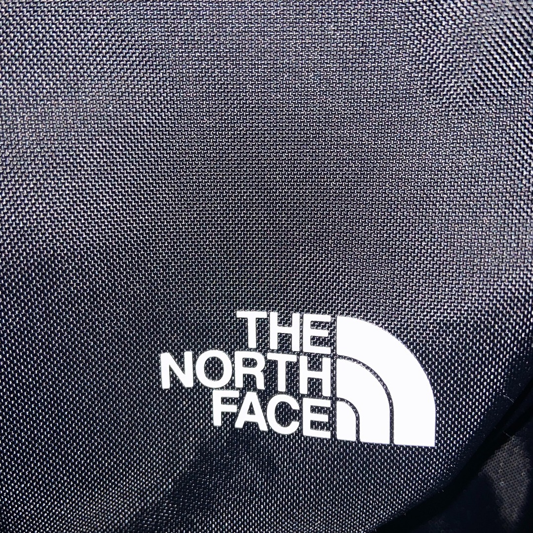 THE NORTH FACE(ザノースフェイス)の〇〇THE NORTH FACE ザノースフェイス ノースフェイス BCヒューズボックス2 バックパック リュック レディースのバッグ(その他)の商品写真