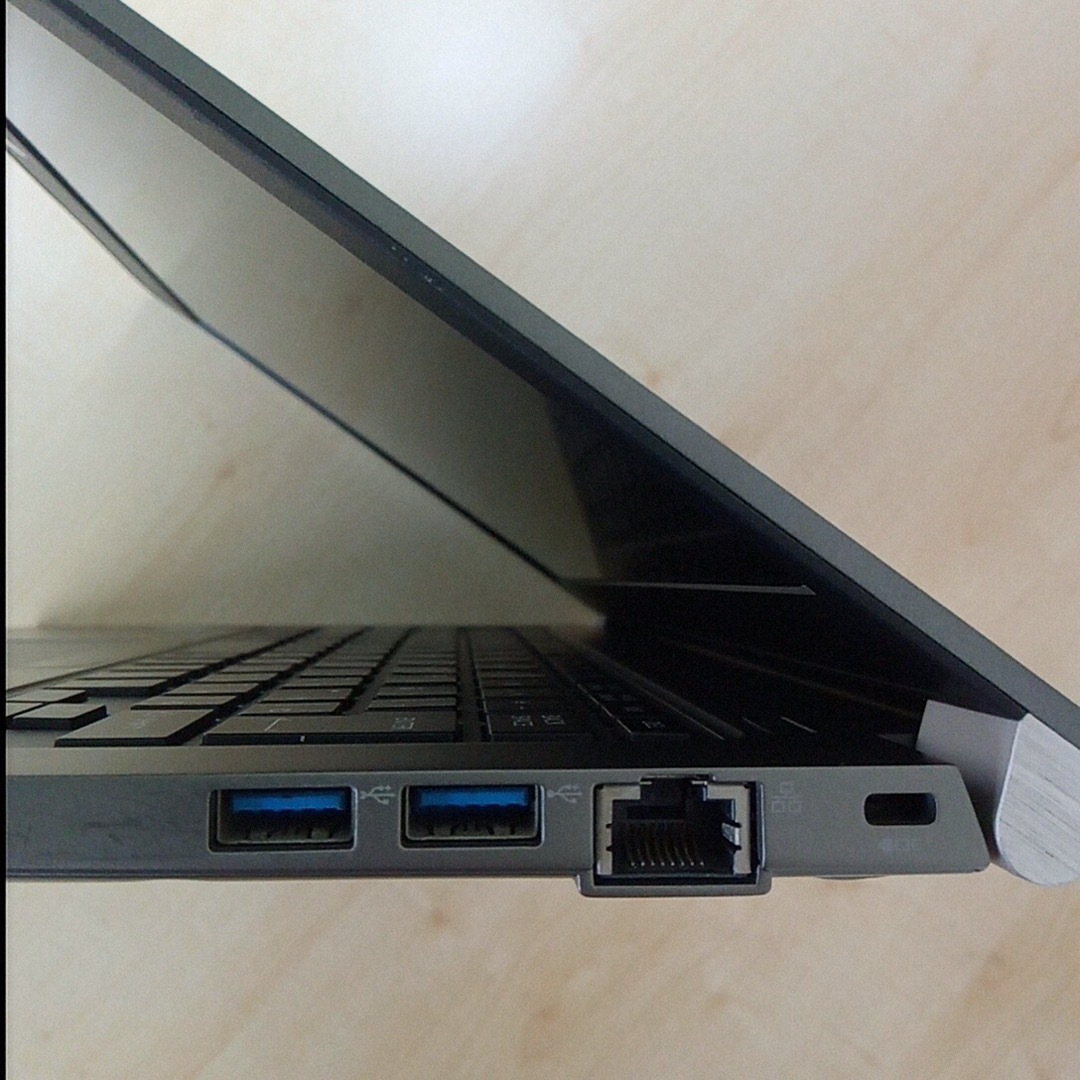 【東芝ノートパソコン】SSD 256G、office、i5 8世代　200