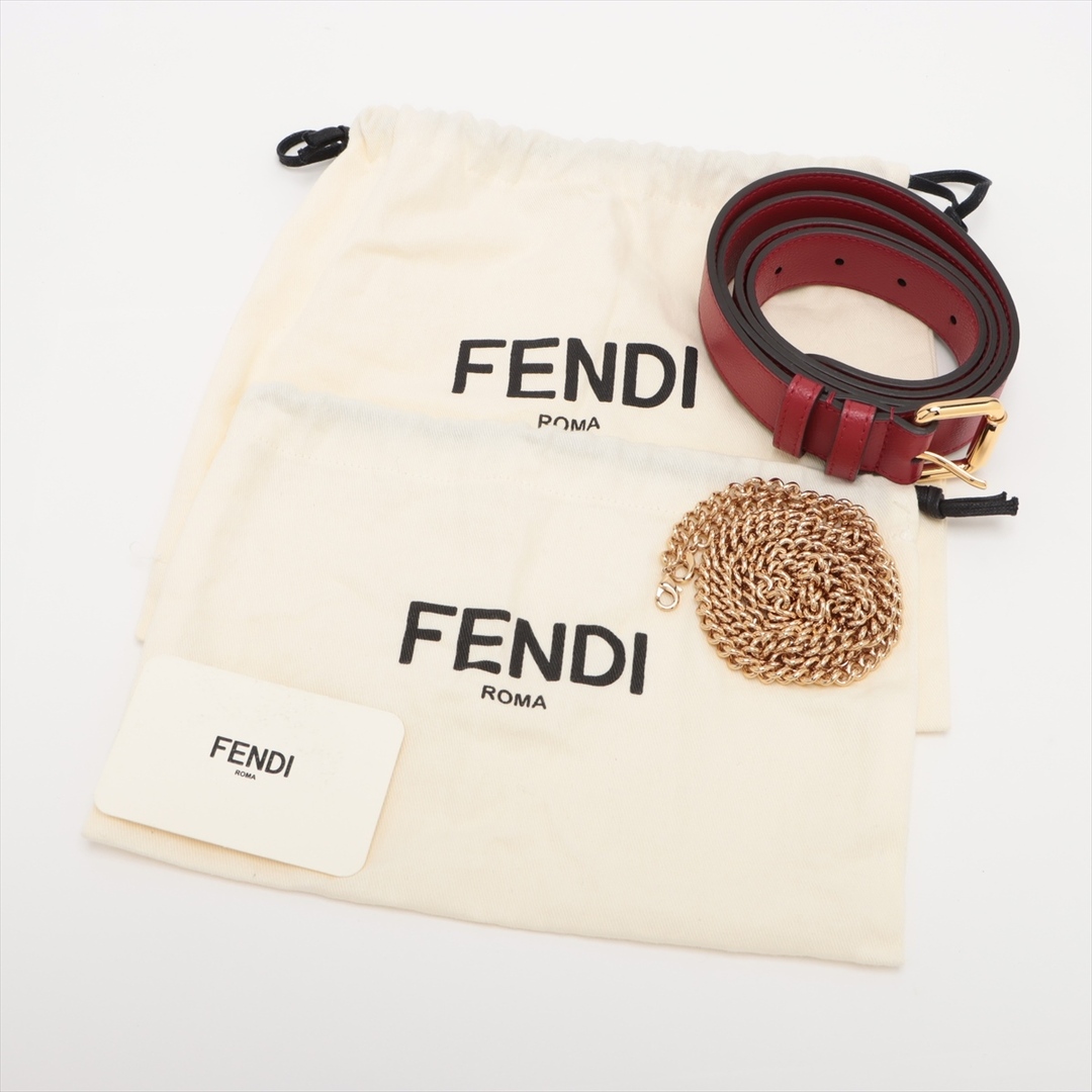 FENDI(フェンディ)のフェンディ ズッカ PVC×レザー  レッド ユニセックス ショルダーバッ レディースのバッグ(ショルダーバッグ)の商品写真