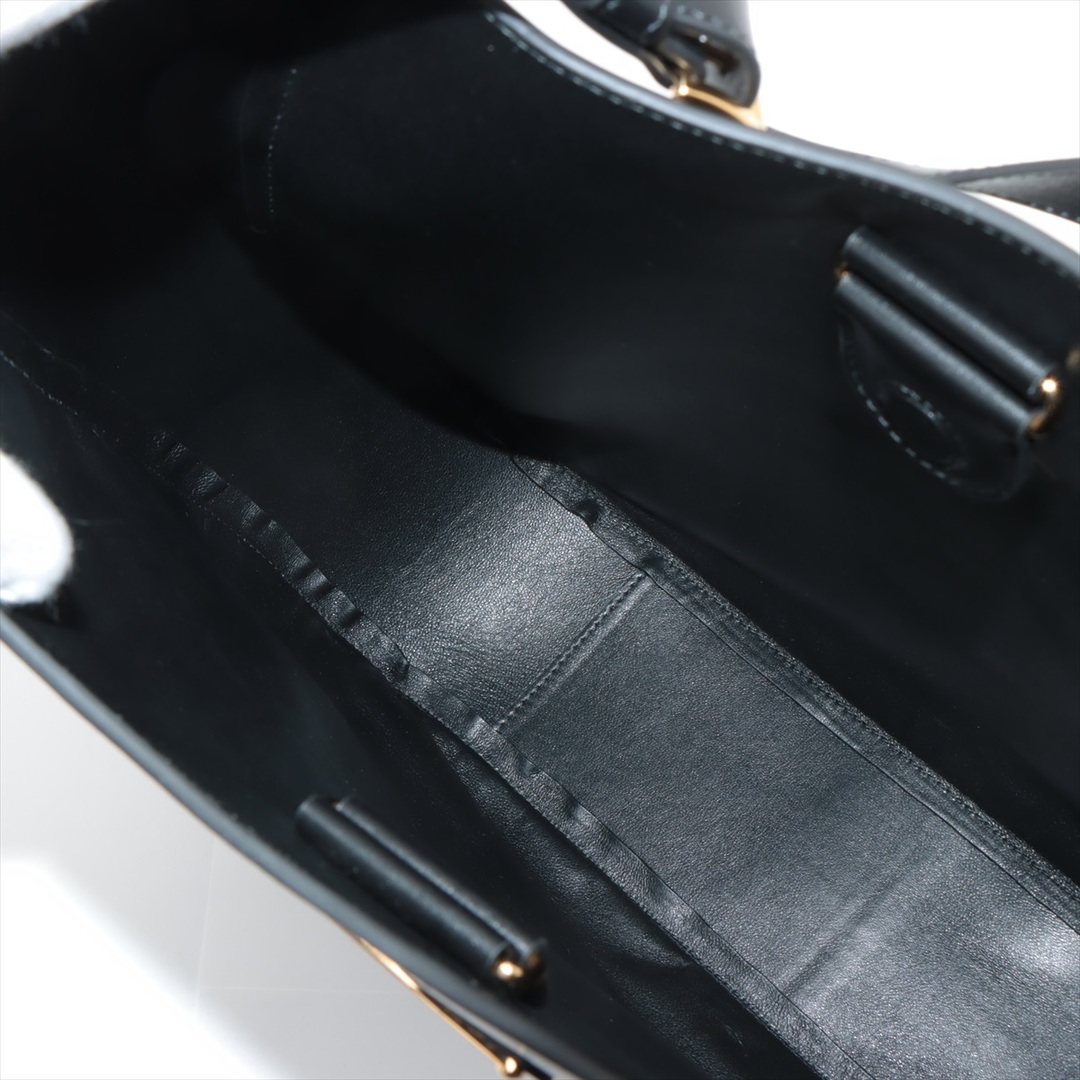 PRADA(プラダ)のプラダ  レザー  ブラック レディース ショルダーバッグ レディースのバッグ(ショルダーバッグ)の商品写真