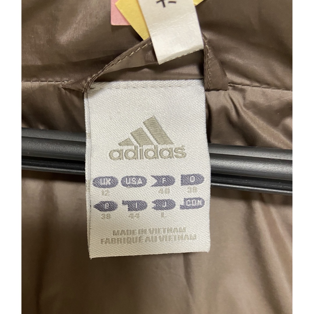 adidas(アディダス)のadidasダウンジャケット レディースのジャケット/アウター(ダウンジャケット)の商品写真