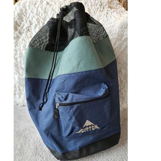 バートン(BURTON)のBURTON バケツ型リュック(バッグパック/リュック)