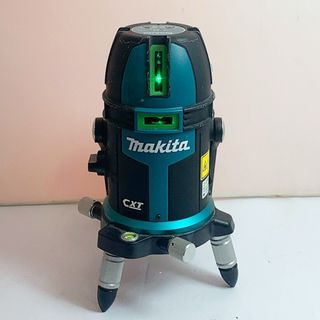 Makita - ♭♭MAKITA マキタ 充電式屋内・屋外兼用墨出器　フルライン　充電池1個、ケース付 SK505GD