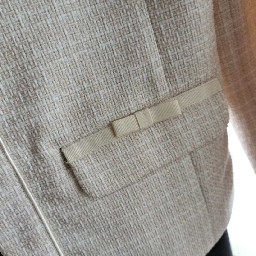HONEYS(ハニーズ)の新品ハニーズ　白ジャケット レディースのフォーマル/ドレス(スーツ)の商品写真