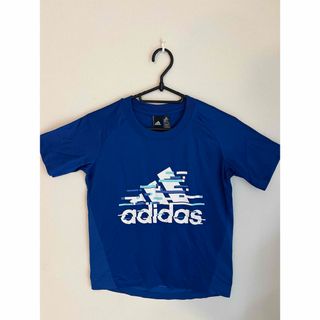 アディダス(adidas)の【新品】キッズ服　スポーツ　サッカー　シャツ　130(Tシャツ/カットソー)