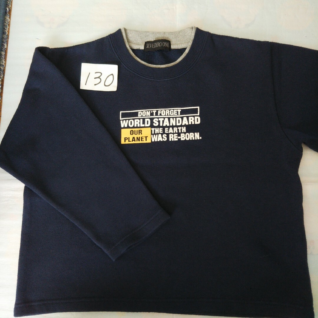 130cm トレーナー ネイビー キッズ/ベビー/マタニティのキッズ服男の子用(90cm~)(Tシャツ/カットソー)の商品写真