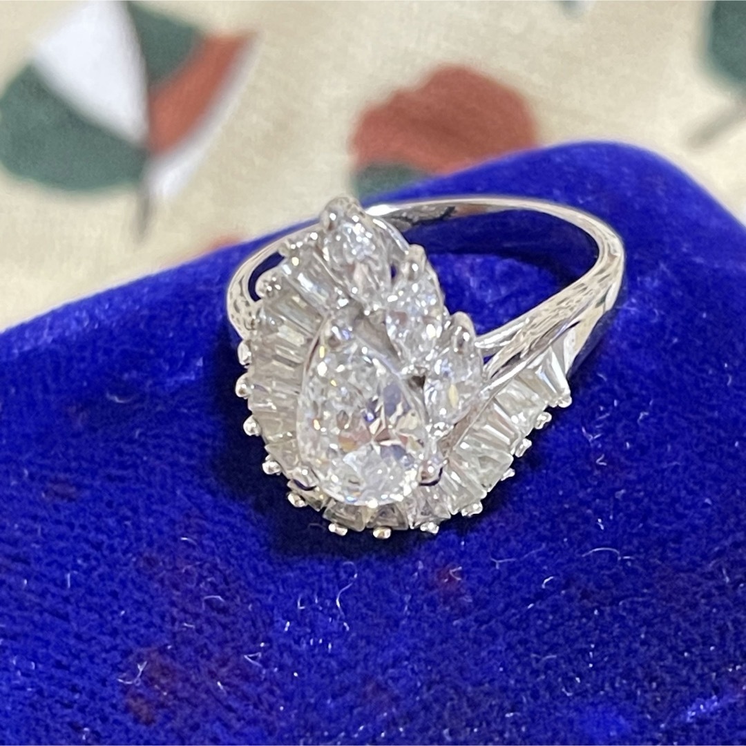美品　大粒石付き　ジルコニア　シルバーリング　ヴィンテージ　指輪 レディースのアクセサリー(リング(指輪))の商品写真