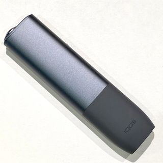 アイコス(IQOS)の★消毒・フル充電済み★ IQOS アイコス イルマ ワン　ペブルグレー(タバコグッズ)