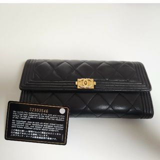 CHANEL - シャネル 2つ折り長財布 カメリア レザー A82283 /kt08736ik