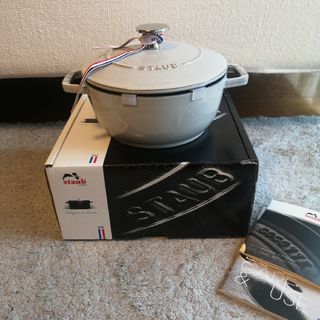STAUB - 【新品未使用】staub ストウブ ココット デ ゴハン GOHANS