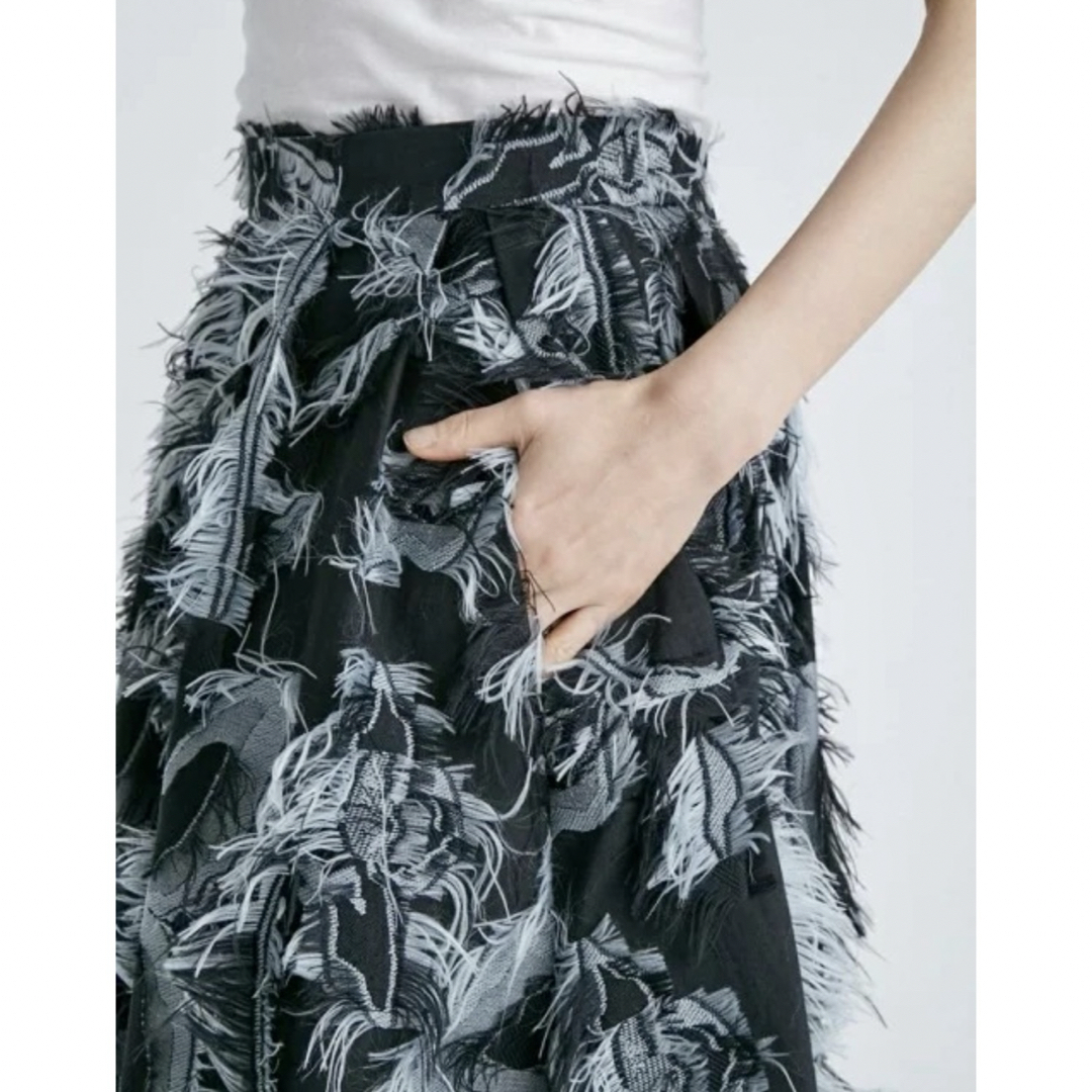 CELFORD(セルフォード)の最終値下げ★ セルフォード カットジャガードスカート フリンジ レディースのスカート(ひざ丈スカート)の商品写真