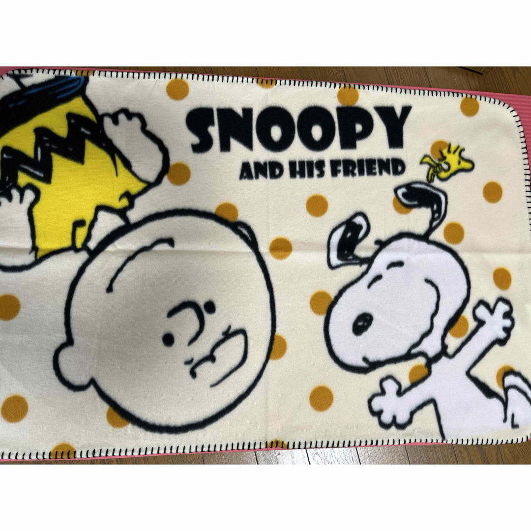 SNOOPY(スヌーピー)のスヌーピー　ブランケット　【未使用】 キッズ/ベビー/マタニティのこども用ファッション小物(おくるみ/ブランケット)の商品写真