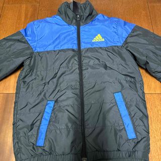 アディダス(adidas)のアディダス　中綿　130(ジャケット/上着)