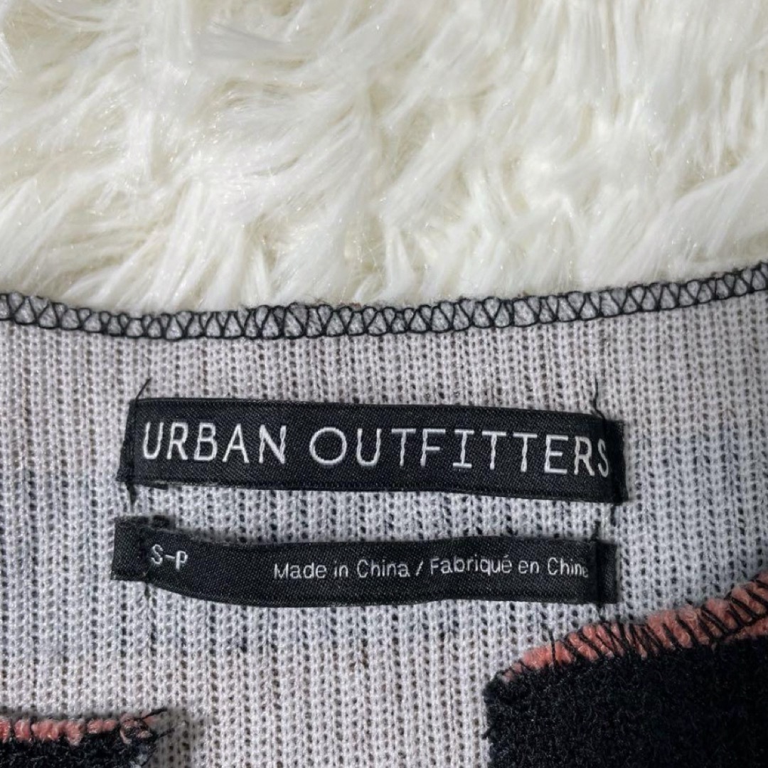 【URBAN OUTFITTERS】希少❗️マルチカラーボーダーシャツ　英字タグ メンズのトップス(Tシャツ/カットソー(半袖/袖なし))の商品写真