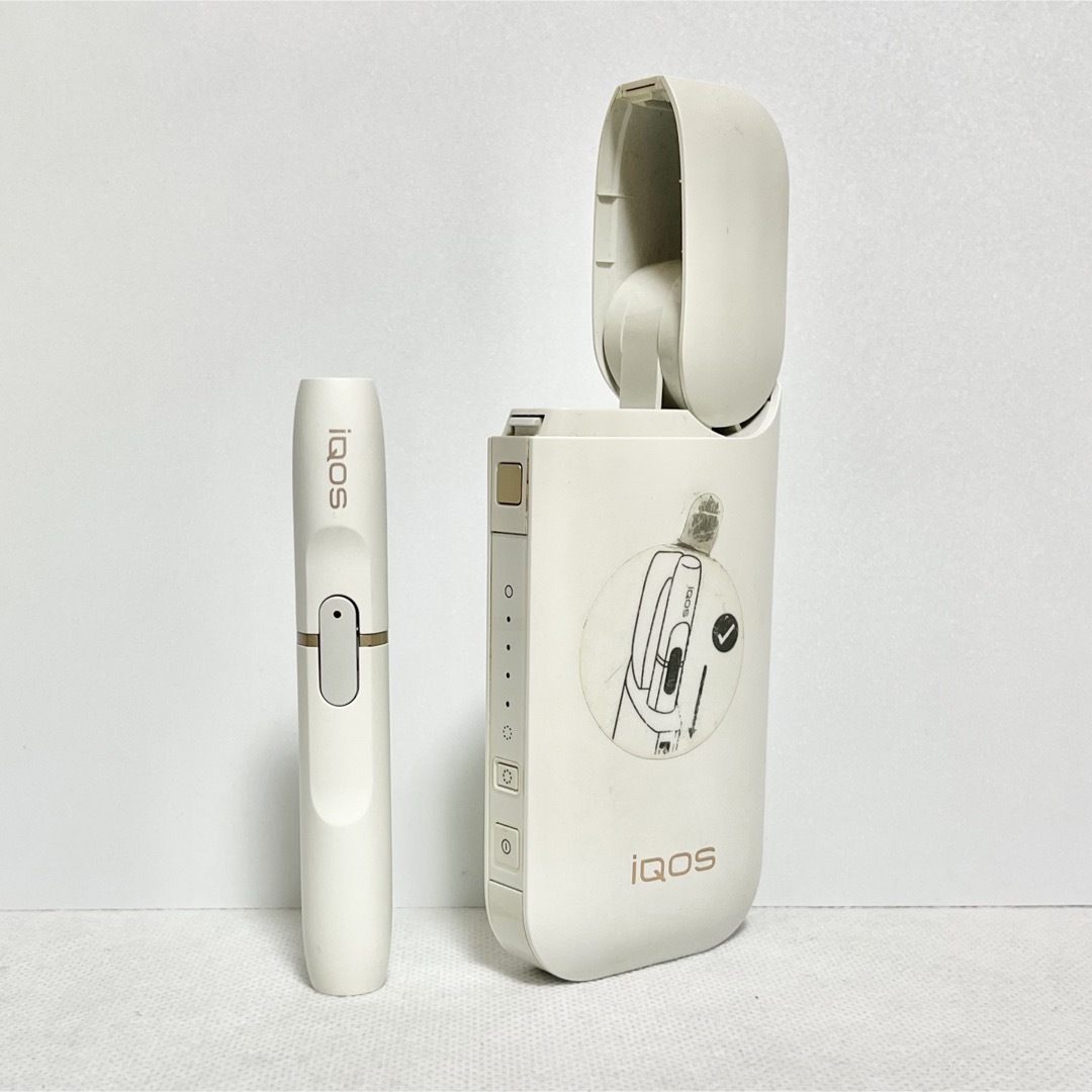 iqos2.4本体➕ホルダー85/7900タバコグッズ