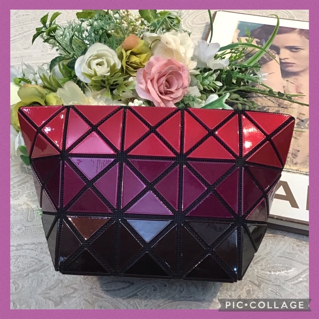 BaoBaoIsseyMiyake(バオバオイッセイミヤケ)のBAOBAO ISSEY MIYAKE  バオバオ　イッセイミヤケ　ポーチ　 レディースのファッション小物(ポーチ)の商品写真