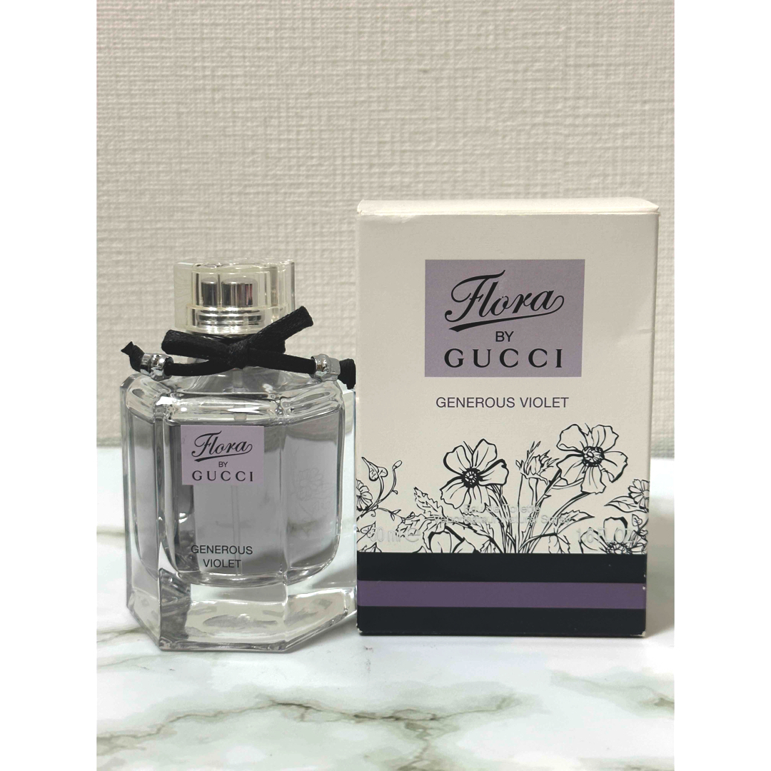 Gucci(グッチ)のフローラ　バイ　グッチ　ガーデンジェネラス　バイオレット　オードトワレ　50ml コスメ/美容の香水(香水(女性用))の商品写真