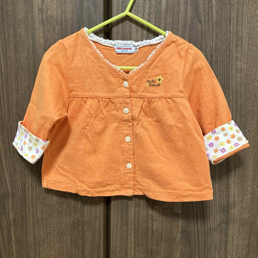 mikihouse(ミキハウス)のミキハウス　女の子カーディガン　90 キッズ/ベビー/マタニティのキッズ服女の子用(90cm~)(カーディガン)の商品写真