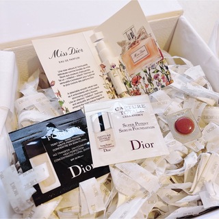 ディオール(Dior)の箱付き！Diorサンプルセット(サンプル/トライアルキット)
