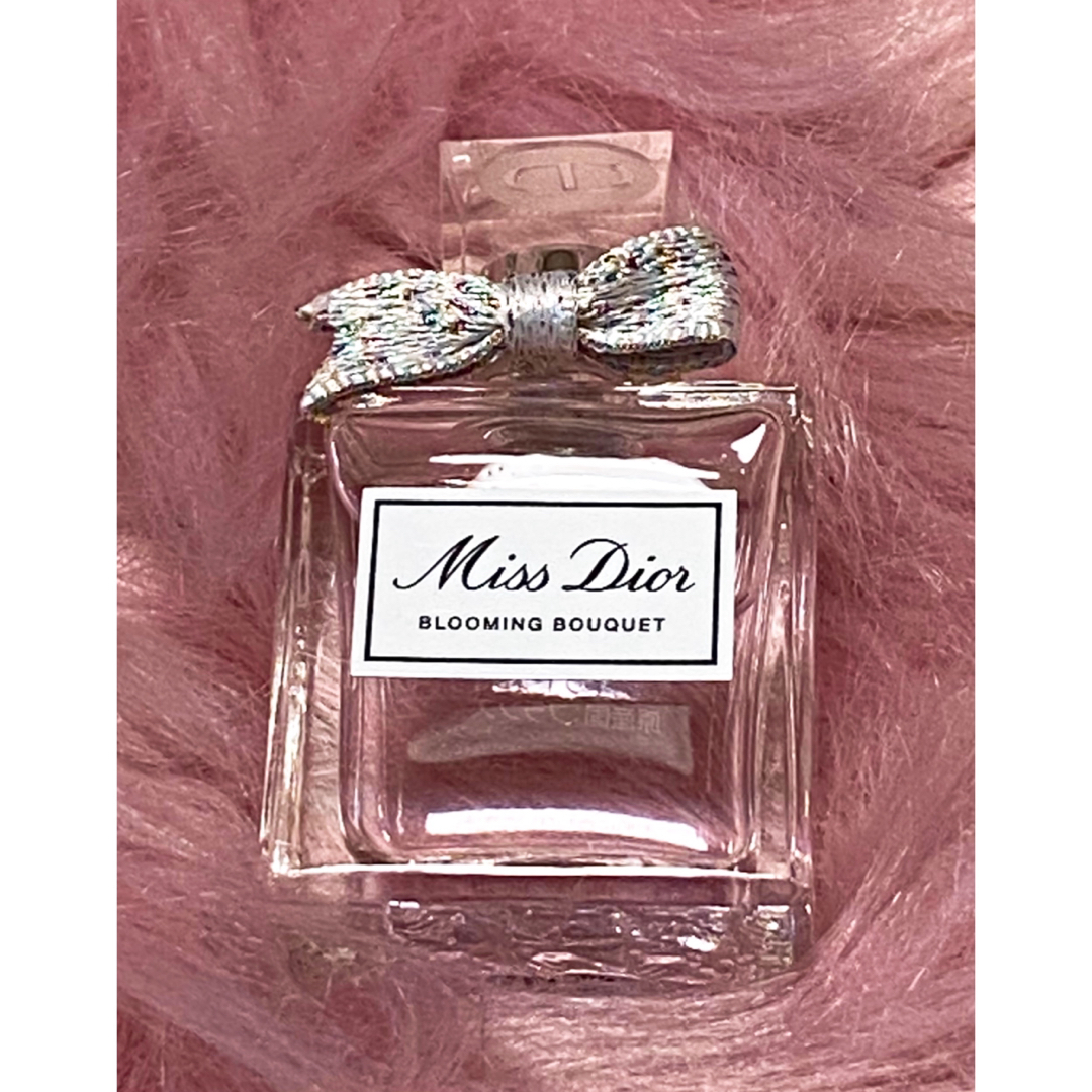 Christian Dior(クリスチャンディオール)の新品 ディオール ミス ディオール ブルーミング ブーケ オードゥトワレ 5ml コスメ/美容の香水(香水(女性用))の商品写真