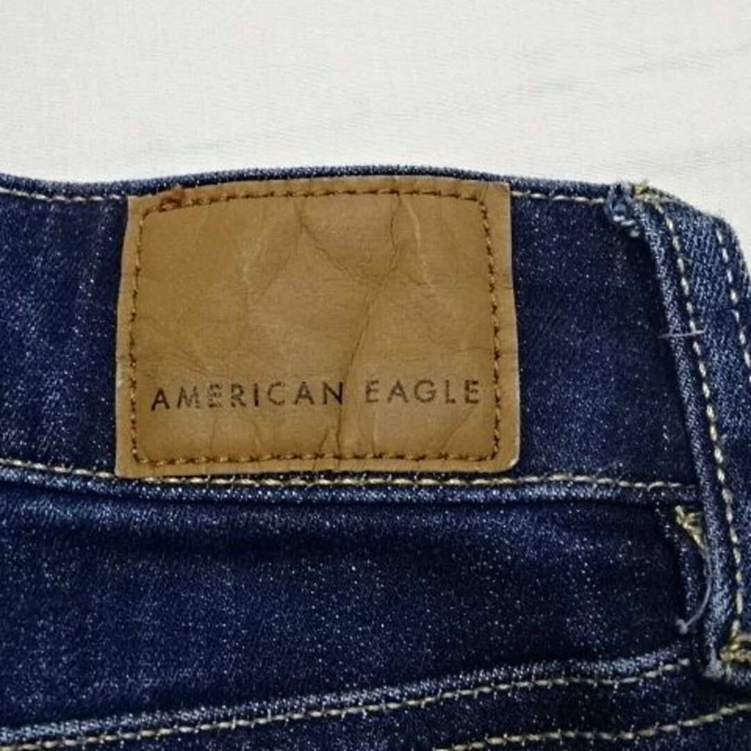 American Eagle(アメリカンイーグル)のアメリカンイーグル☆濃紺ジェギングデニム☆US4☆ウェスト約74cm レディースのパンツ(デニム/ジーンズ)の商品写真