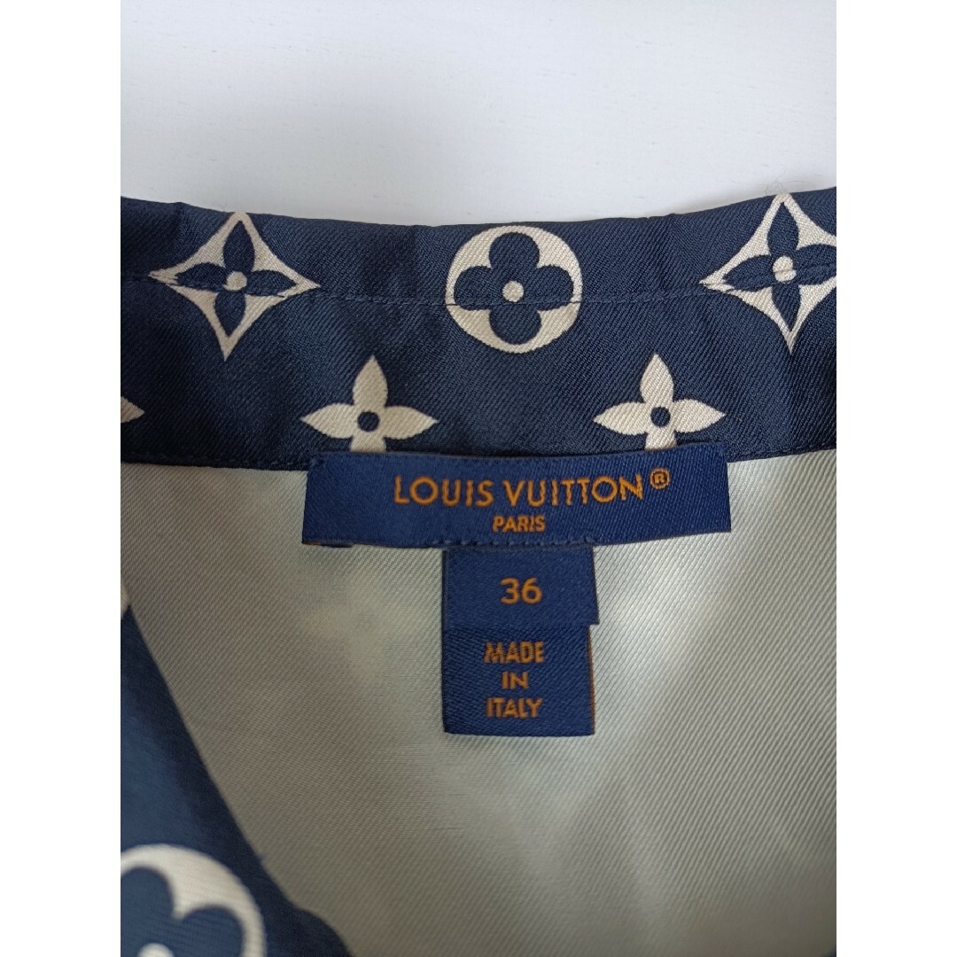 LOUIS VUITTON(ルイヴィトン)の咲様専用 ルイヴィトン 2023年モデル モノグラムシャツ パジャマ レディースのトップス(シャツ/ブラウス(長袖/七分))の商品写真