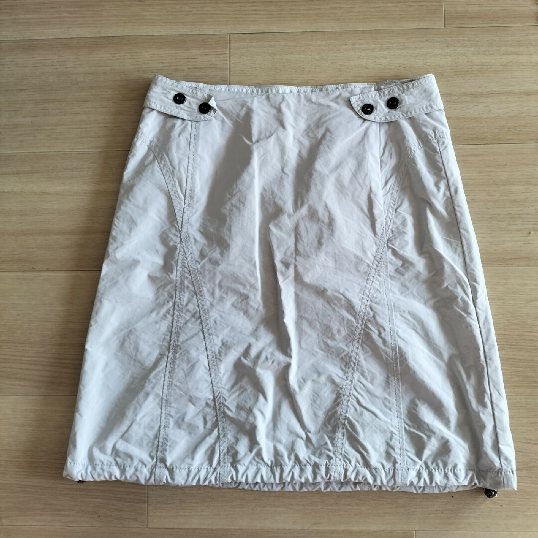 VICTORINOX(ビクトリノックス)のレディース スカート レディースのスカート(ひざ丈スカート)の商品写真