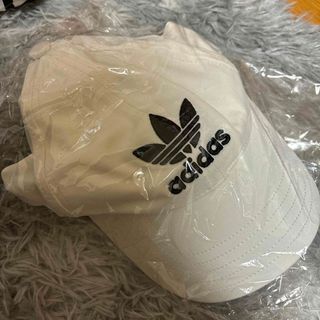 オリジナルス(Originals（adidas）)のアディダス　キャップ　帽子　adidas original(キャップ)