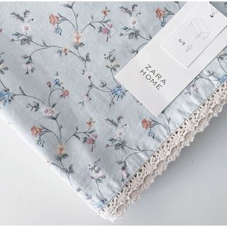 ザラホーム(ZARA HOME)の新品 ZARA HOME ザラホーム ミニフラワー プリント テーブルクロス(テーブル用品)