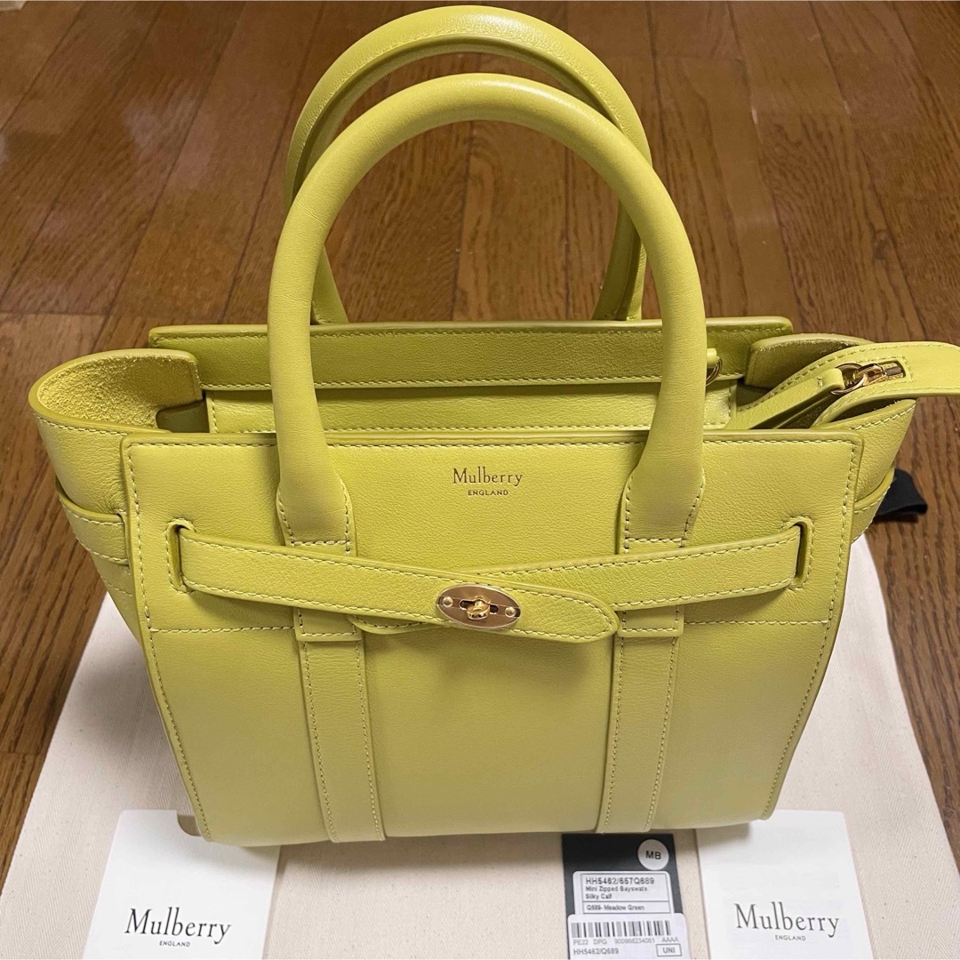 Mulberry(マルベリー)のmulberry mini zipped bayswater メドウグリーン レディースのバッグ(ハンドバッグ)の商品写真