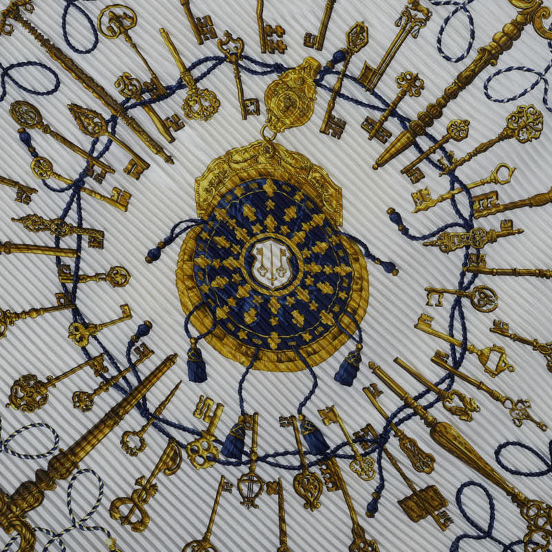エルメス プリーツカレ90 LES CLES鍵 スカーフ シルク エルメス プリーツカレ90 LES CLES鍵 スカーフ シルク