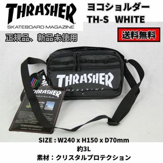 スラッシャー(THRASHER)のバッグ　サコッシュ　THRASHER TH-S ヨコショルダー 3L WHITE(ショルダーバッグ)