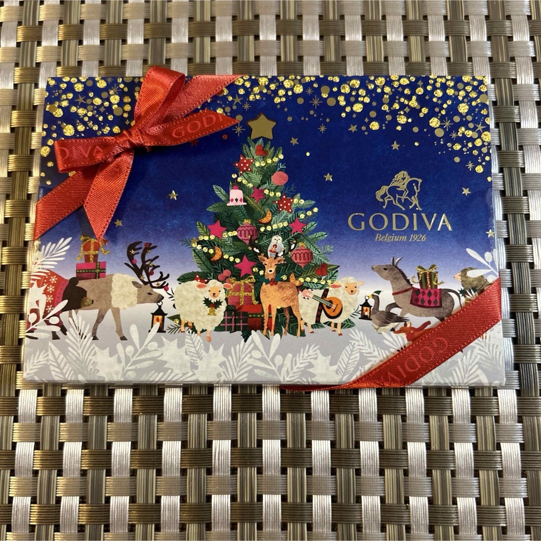 GODIVA(ゴディバ)のGODIVA QVC限定 2023年 クリスマス・プレミアムセット（バッグ無し） 食品/飲料/酒の食品(菓子/デザート)の商品写真