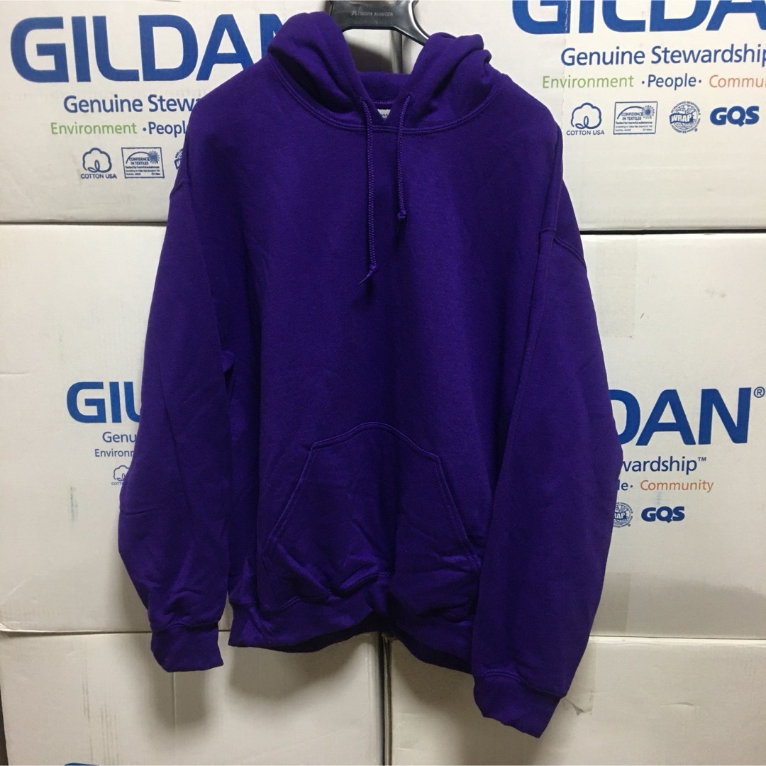 GILDAN(ギルタン)のGILDANギルダン☆パーカー☆パープル☆紫色☆Lサイズ メンズのトップス(パーカー)の商品写真