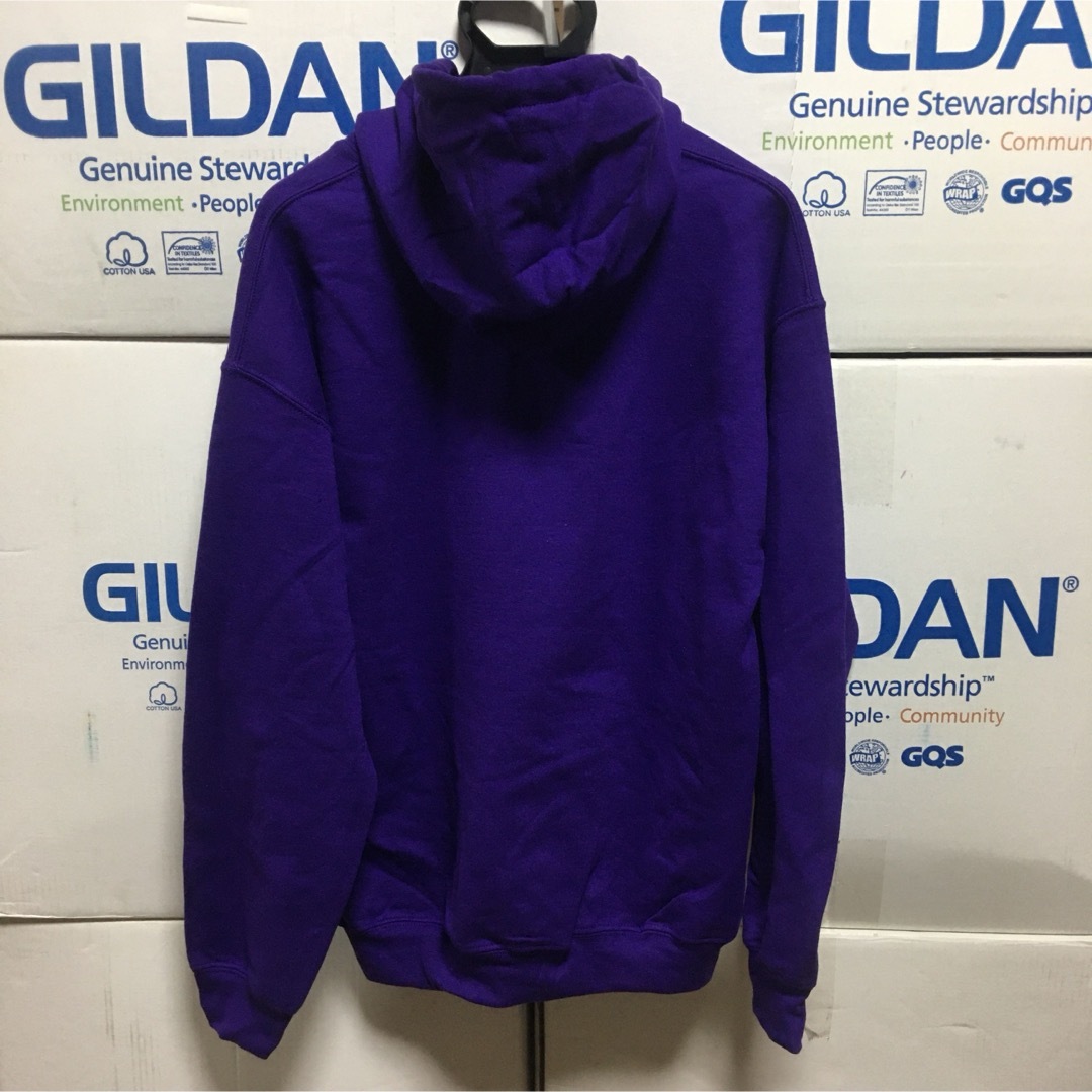 GILDAN(ギルタン)のGILDANギルダン☆パーカー☆パープル☆紫色☆Lサイズ メンズのトップス(パーカー)の商品写真