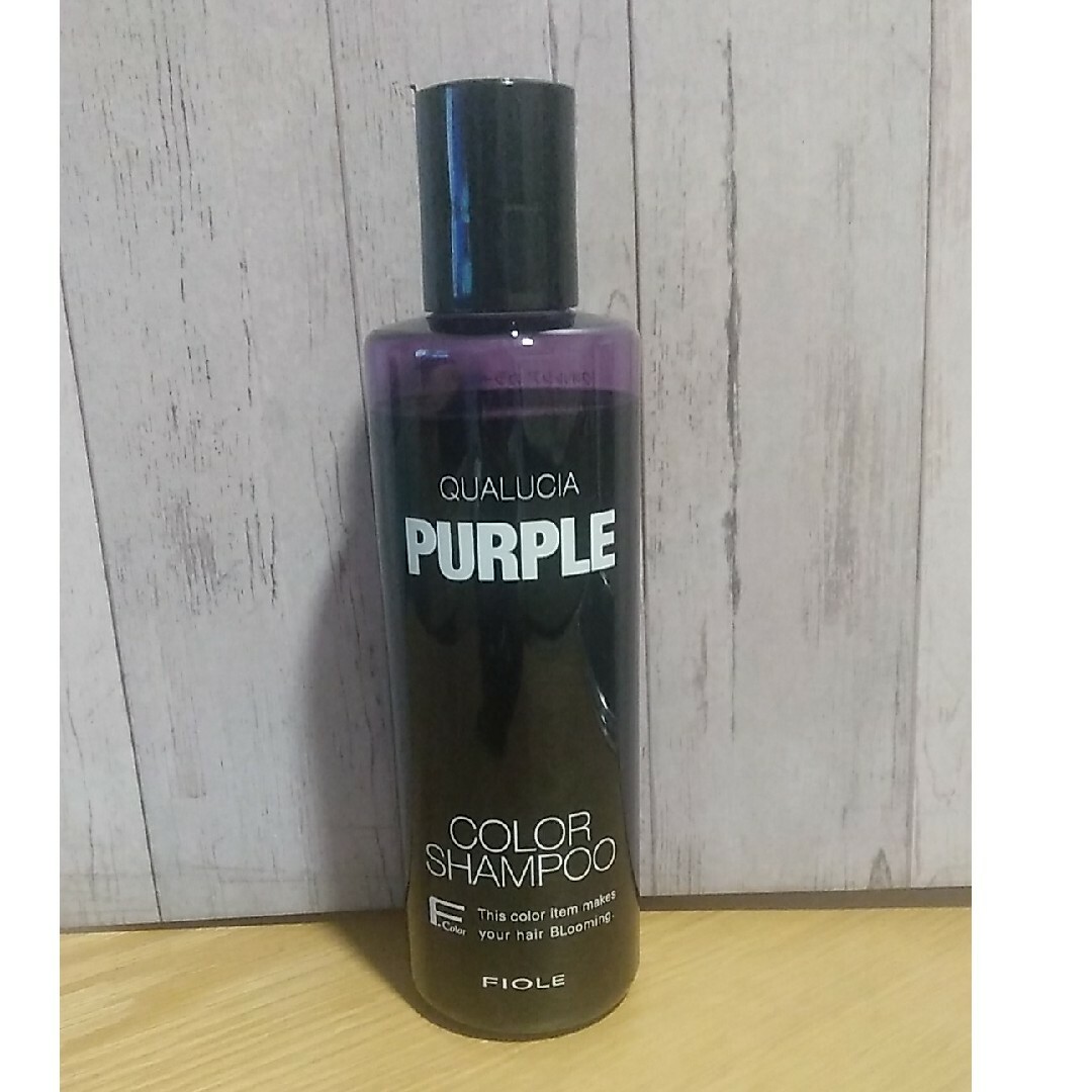FIOLE(フィヨーレ)の紫シャンプー コスメ/美容のヘアケア/スタイリング(カラーリング剤)の商品写真