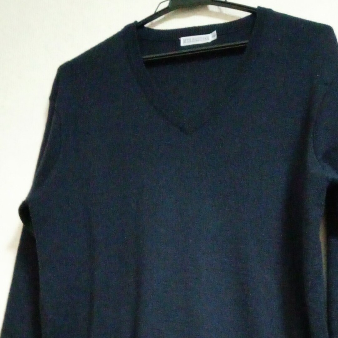 Vネックセーター  濃紺   学生セーターにも レディースのトップス(ニット/セーター)の商品写真