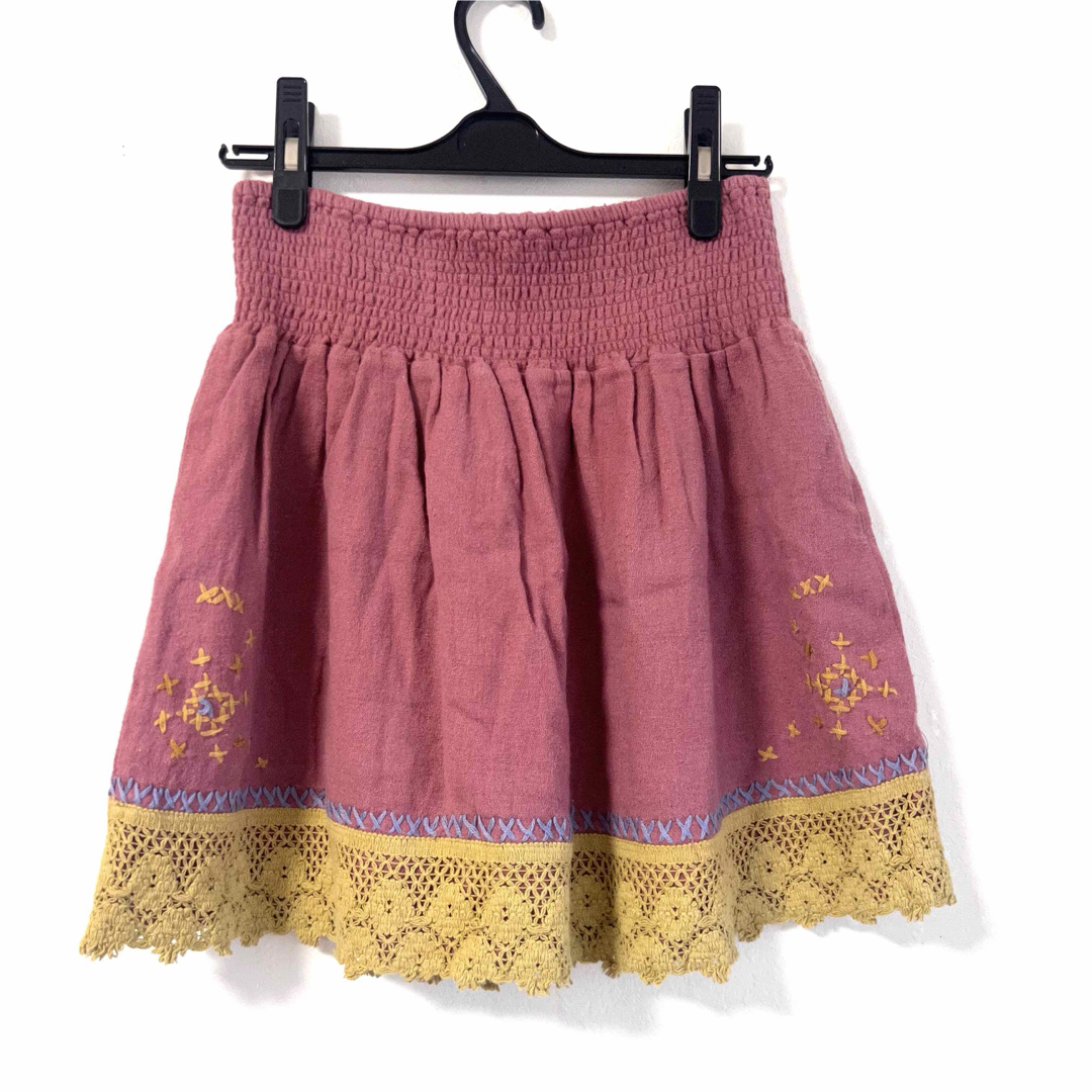Kastane(カスタネ)のkastane 刺繍 花柄 ミニスカート レース ピンク イエロー レディースのスカート(ミニスカート)の商品写真