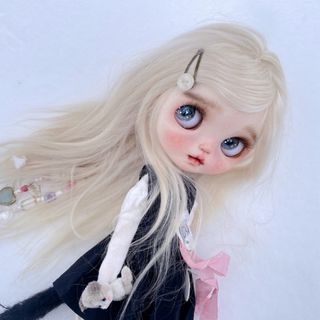 カスタムブライス 海外作家様 美人さん 儚い きれい 美しい 人形 雪姫 カスタムブライス 海外作家様 美人さん 儚い きれい 美しい 人形 雪姫