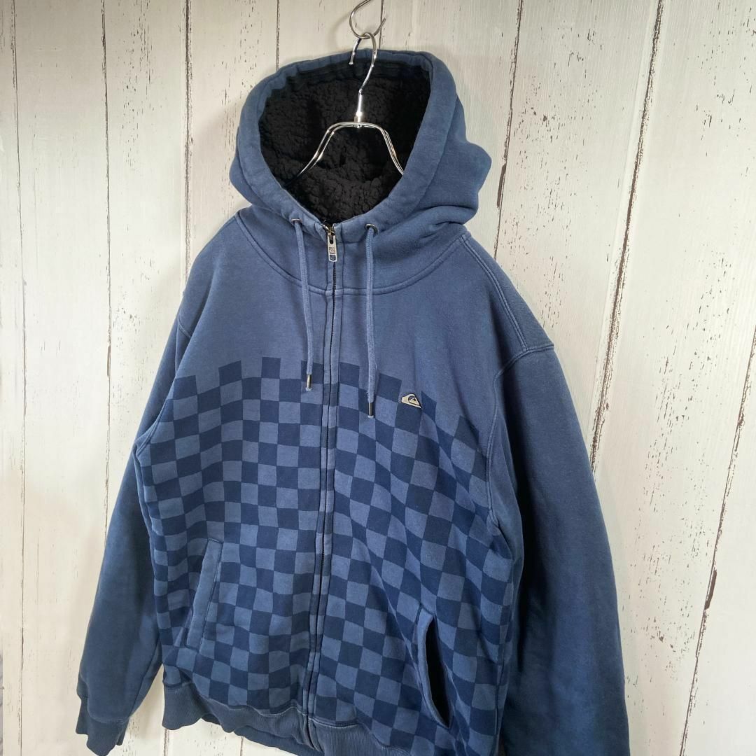 QUIKSILVER(クイックシルバー)のクイックシルバー Quicksilver ジップ パーカー 裏ボア 古着 M 紺 メンズのトップス(パーカー)の商品写真