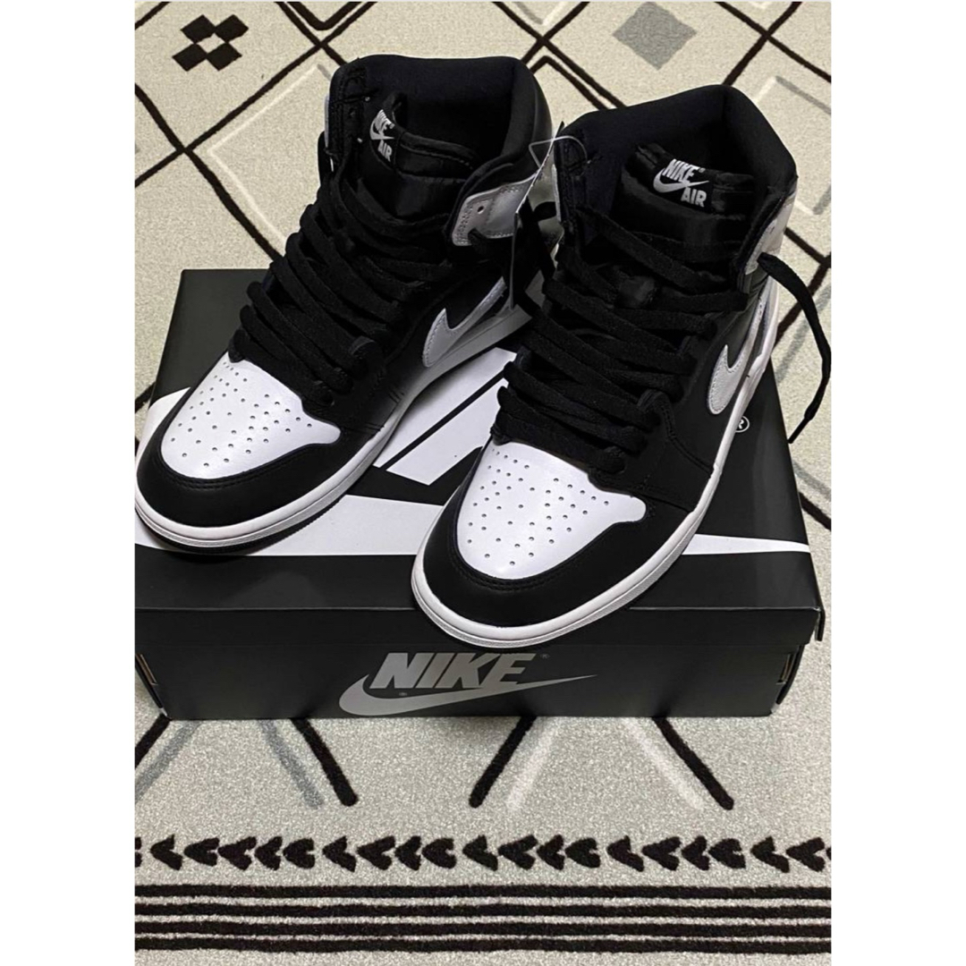 新品未使用　Nike Air Jordan 1 Retro High OGエンタメ/ホビー