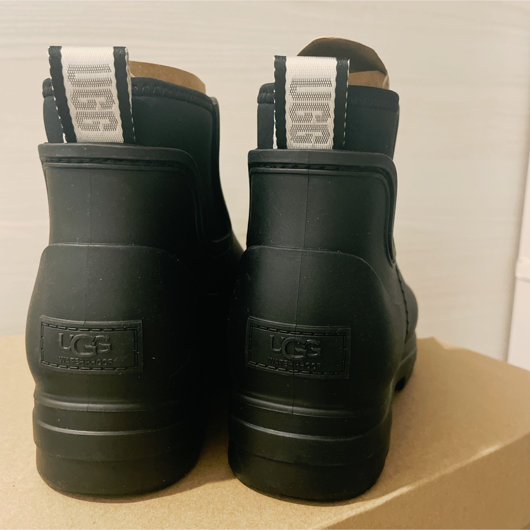 UGG(アグ)のUGG レインブーツ　ショート　新品未使用 レディースの靴/シューズ(レインブーツ/長靴)の商品写真