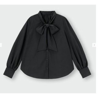 Cropped Wrap Tie Shirtをお譲り頂ける方を探しておりますトップス