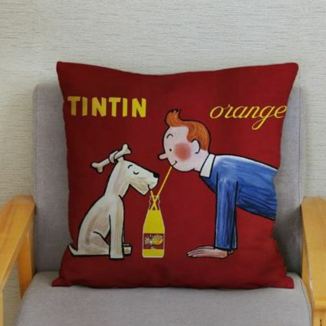 新品【赤💗タンタンの冒険❤クッションカバー】❤TINTIN❤スノーウィー インテリア/住まい/日用品のインテリア小物(クッションカバー)の商品写真